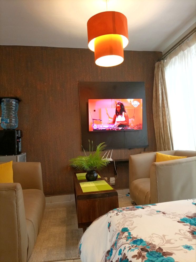 Hellen Realty 4