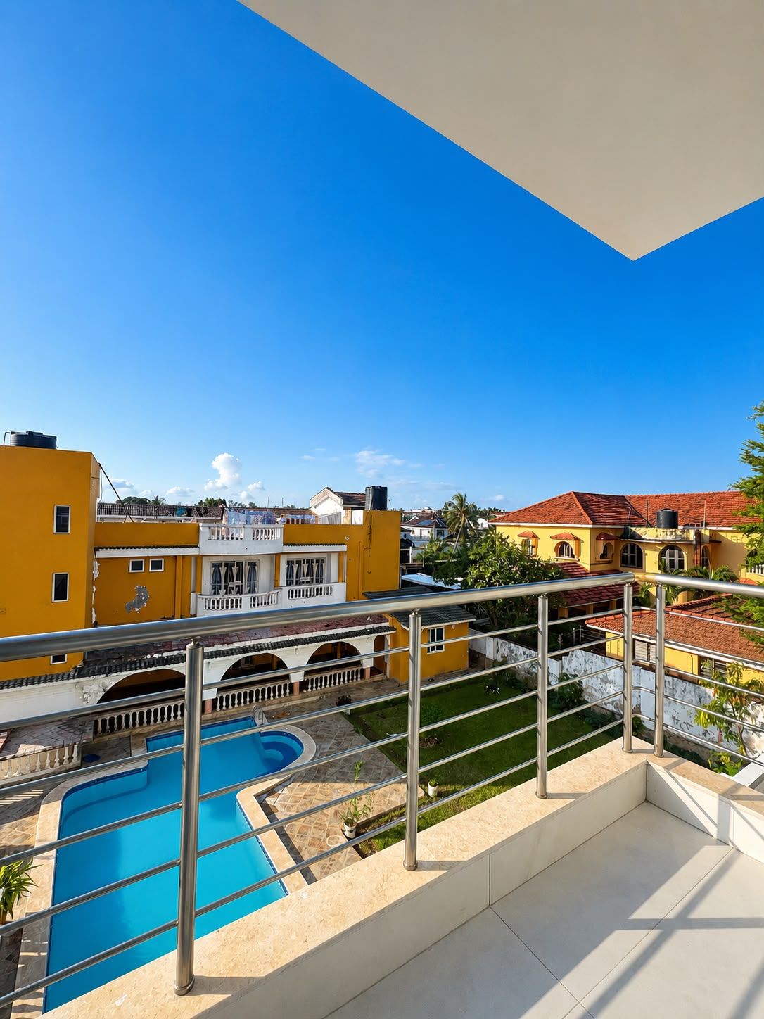 2bedroom apartment with a seaview  3