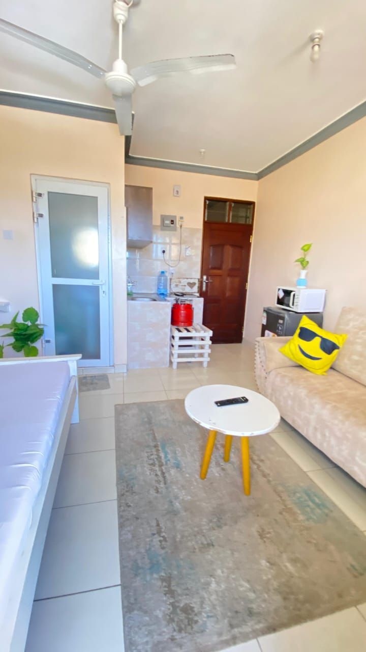 Yellow Homes 4 4